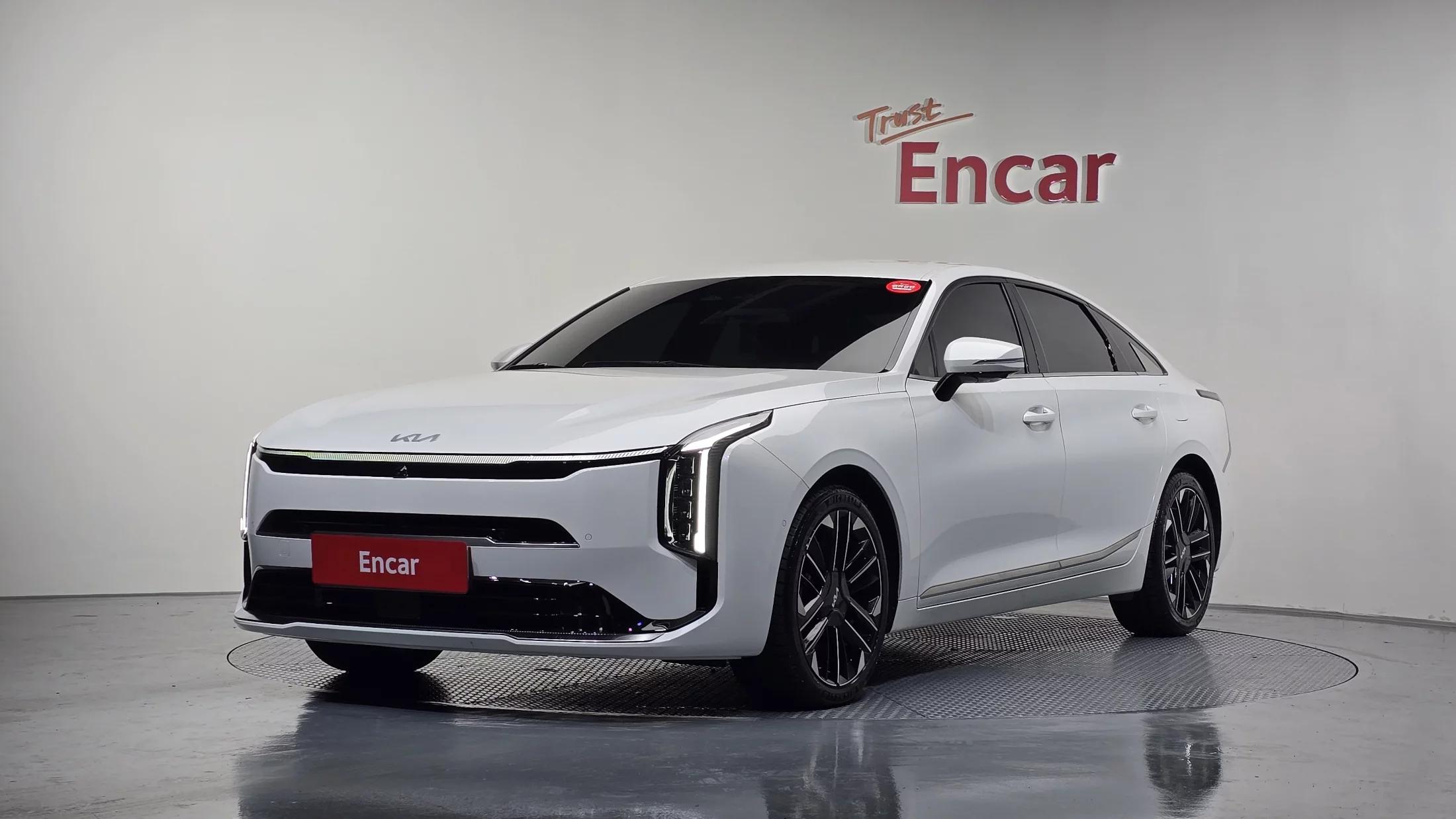 Kia K8 2.5 Gasoline 2WD Noblesse, 2025 г. 2481 км.