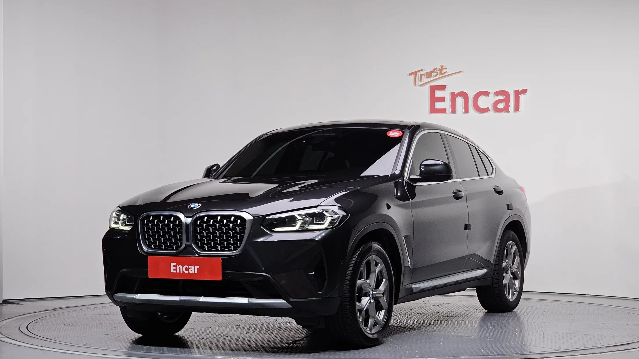 BMW X4 xDrive20i xLine, 2022 г. 131971 км.
