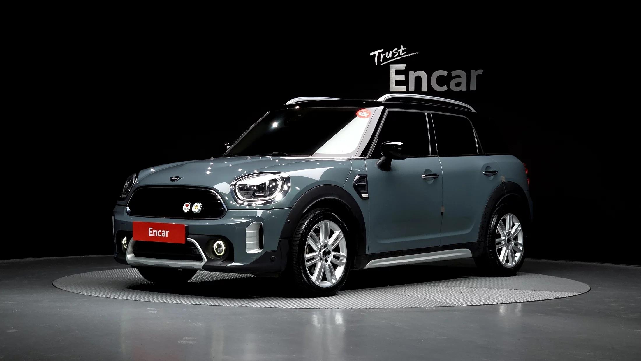 MINI Countryman Classic 2nd, 2022 г. 54592 км.