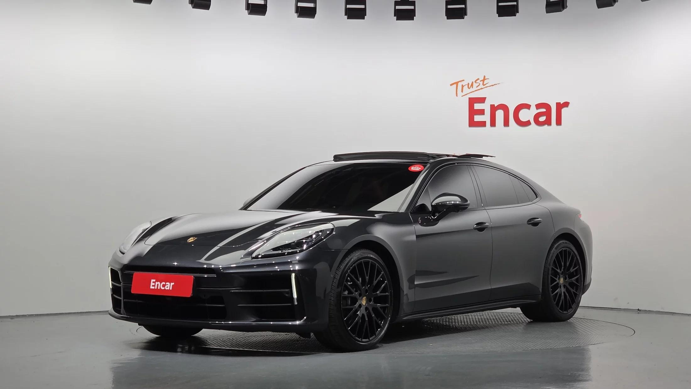 Porsche PANAMERA 2.9 AWD, 2024 г. 21291 км.