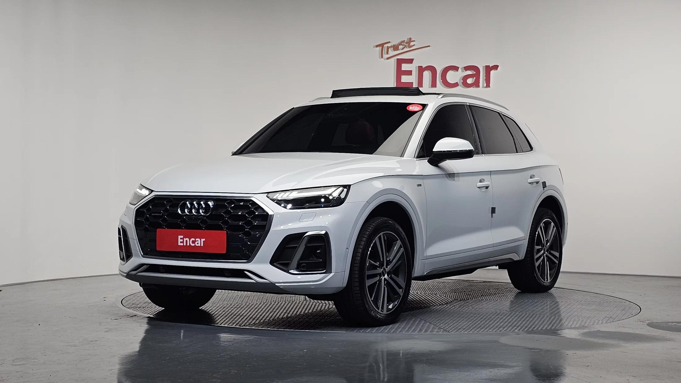 Audi Q5 45 TFSI Quattro Premium, 2023 г. 42291 км.