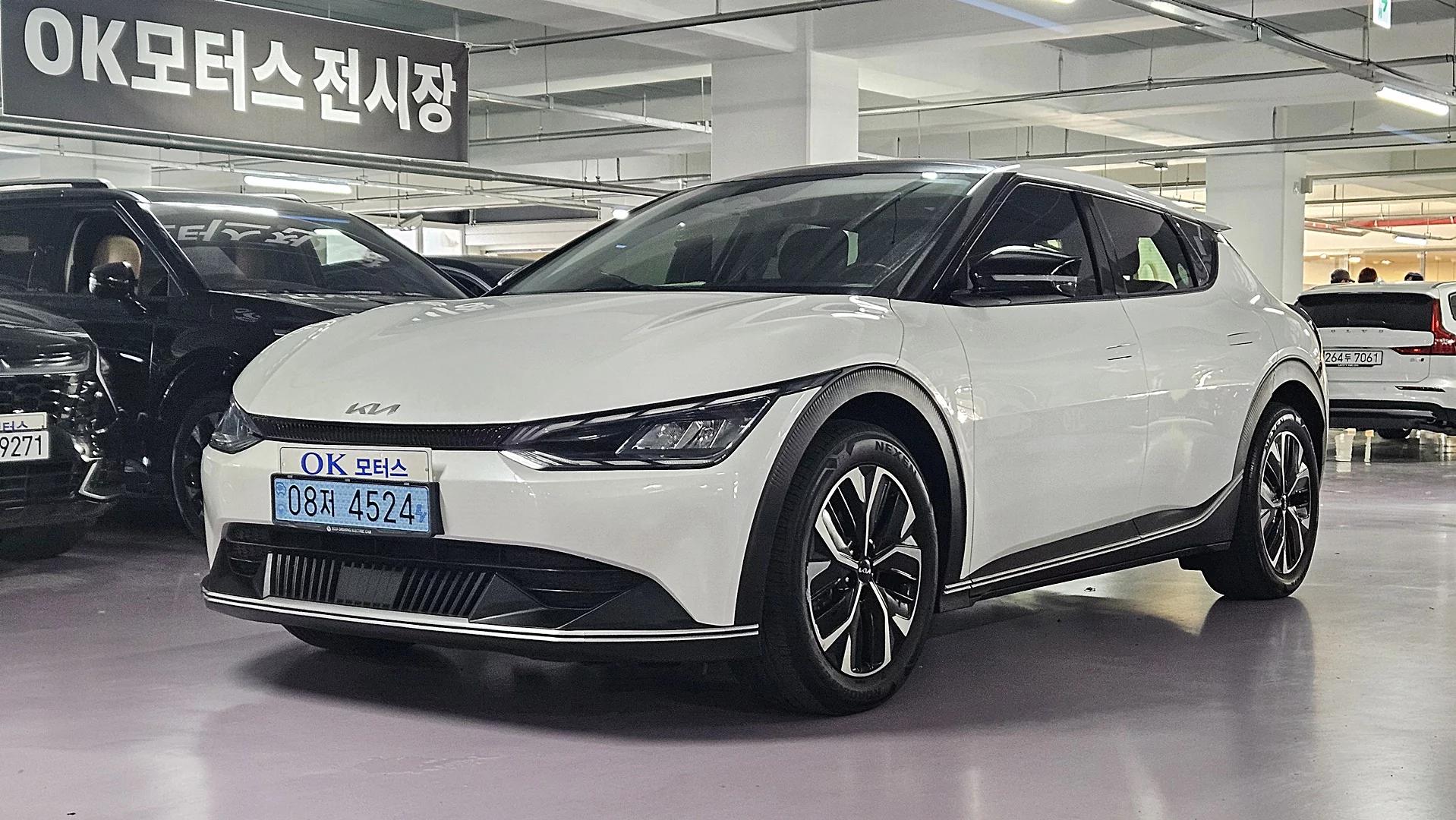 Kia EV6 Long Range 4WD Air, электромобиль, 2021 г. 138277 км.