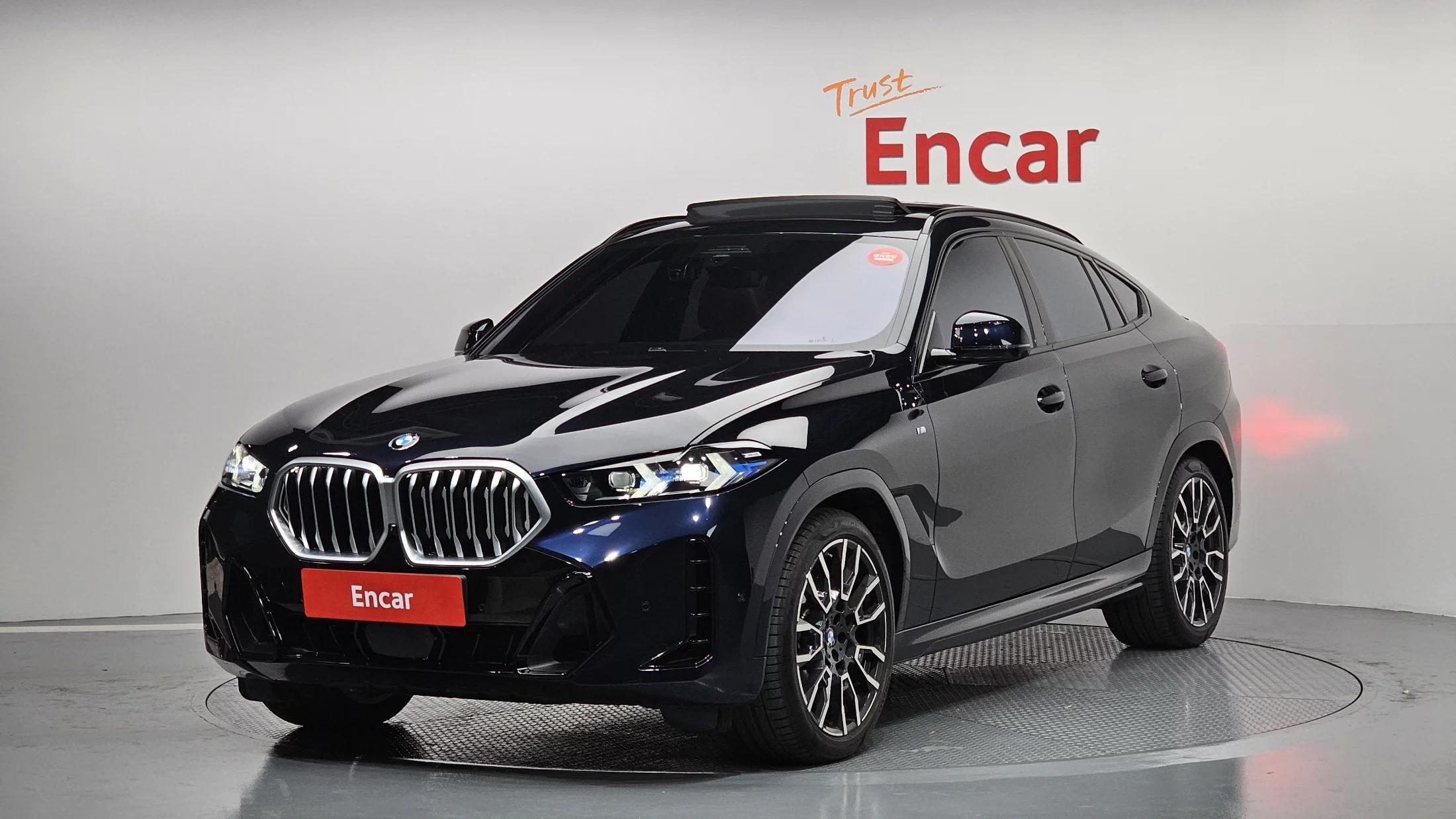 BMW X6 xDrive40i M Sport, 2024 г. 15962 км.