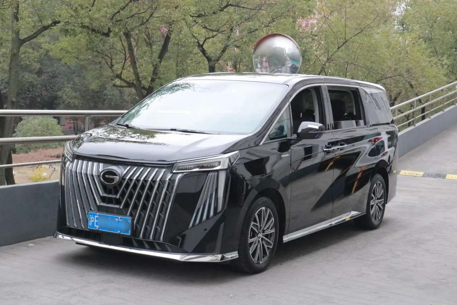 GAC Trumpchi M8 2024 г. 35140 км.