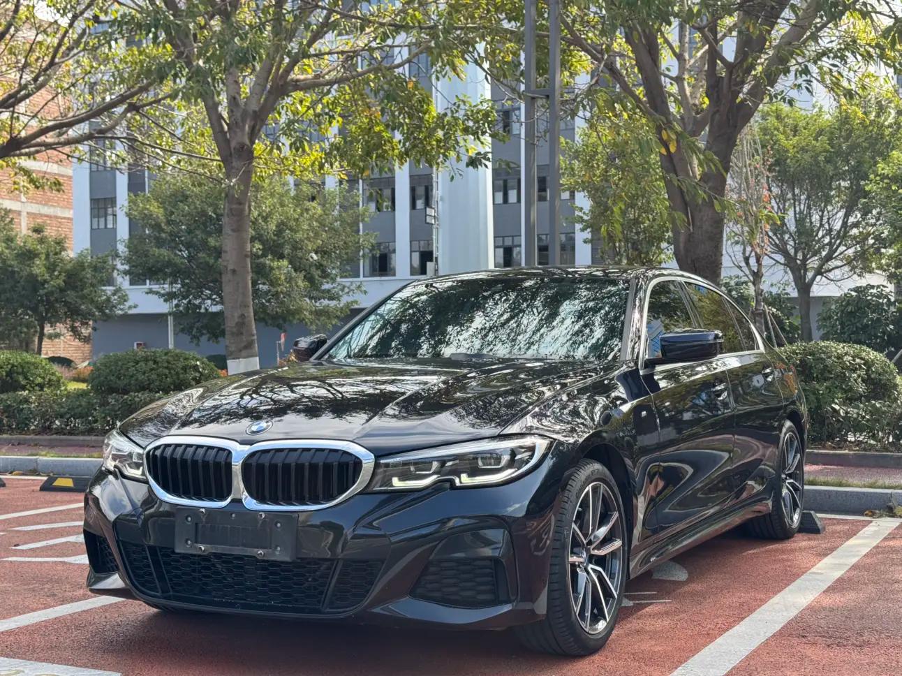 BMW 3 Series 2021 г. 85000 км.