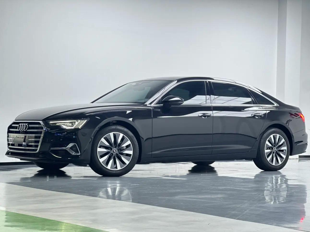 Audi A6L 2024 г. 6000 км.
