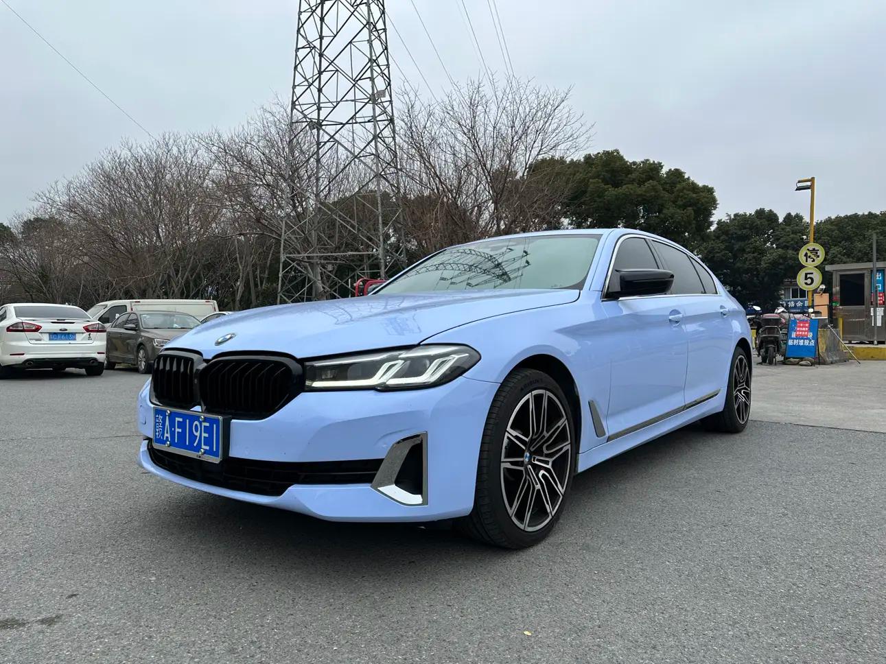 BMW 5 Series 2021 г. 70055 км.