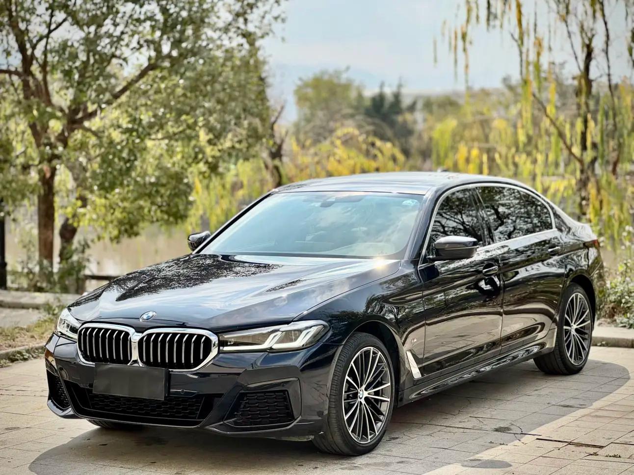 BMW 5 Series 2023 г. 68011 км.