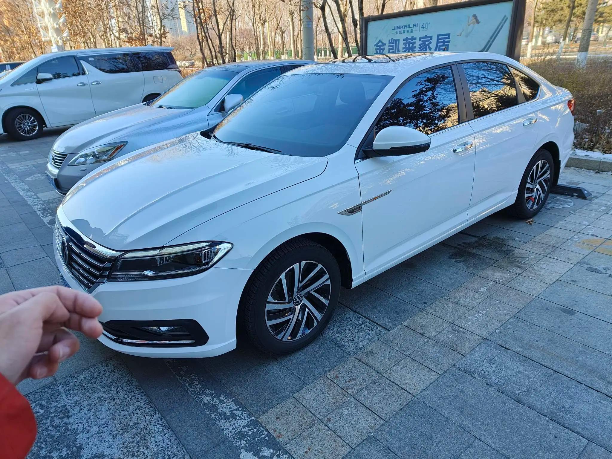 Volkswagen Lavida 2022 г. 58015 км.