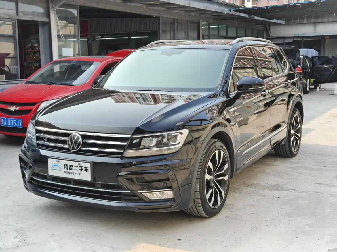 Volkswagen Tiguan L 2021 г. 281414 км.