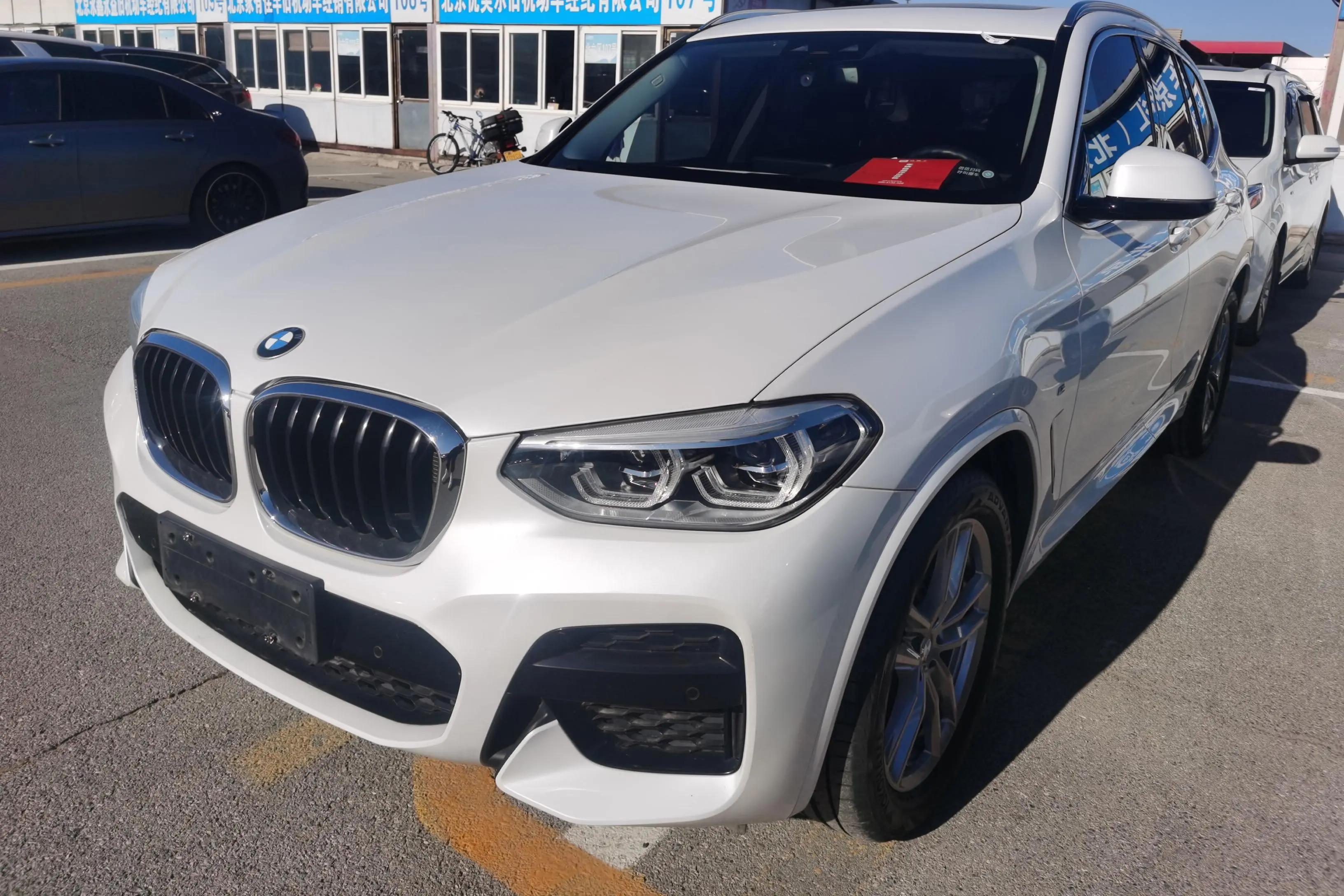 BMW X3 2021 г. 80123 км.