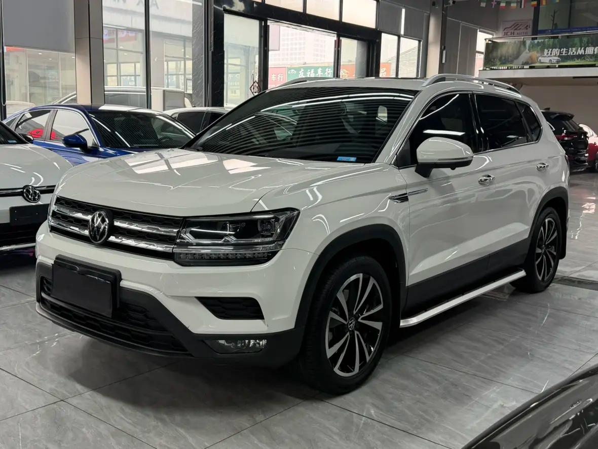 Volkswagen Tharu 2022 г. 42120 км.