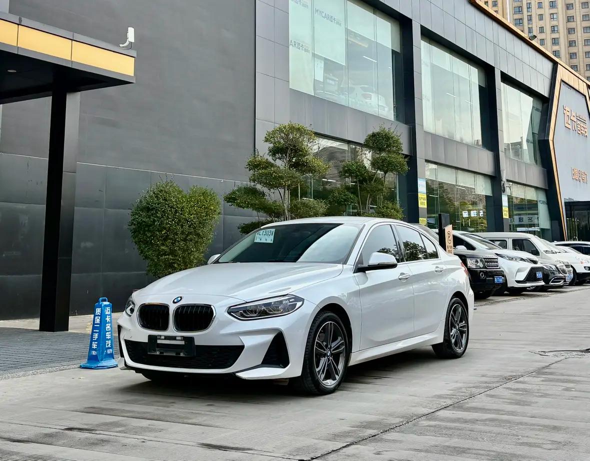 BMW 1 Series 2021 г. 28014 км.