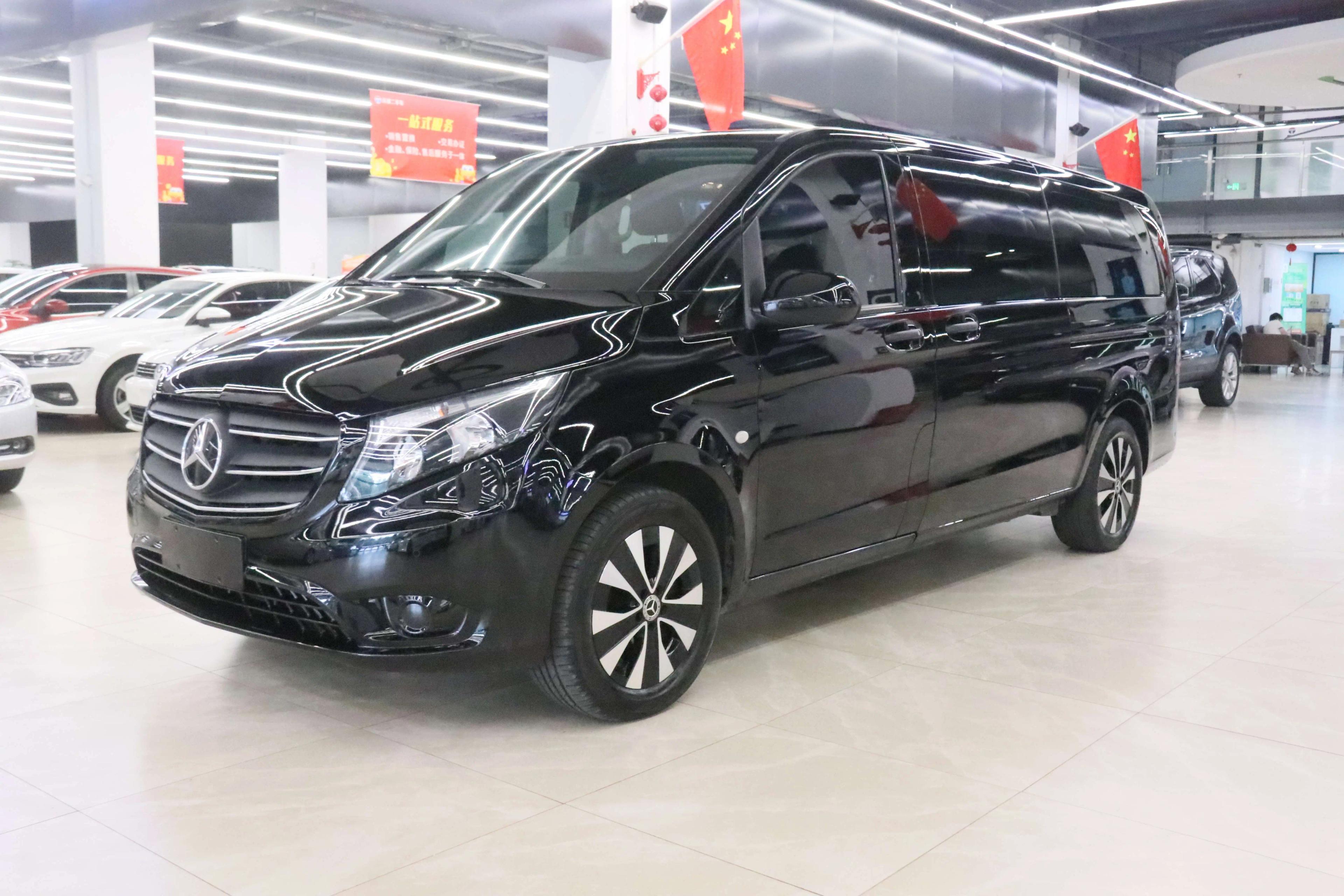 Mercedes-Benz Vito 2023 г. 89164 км.