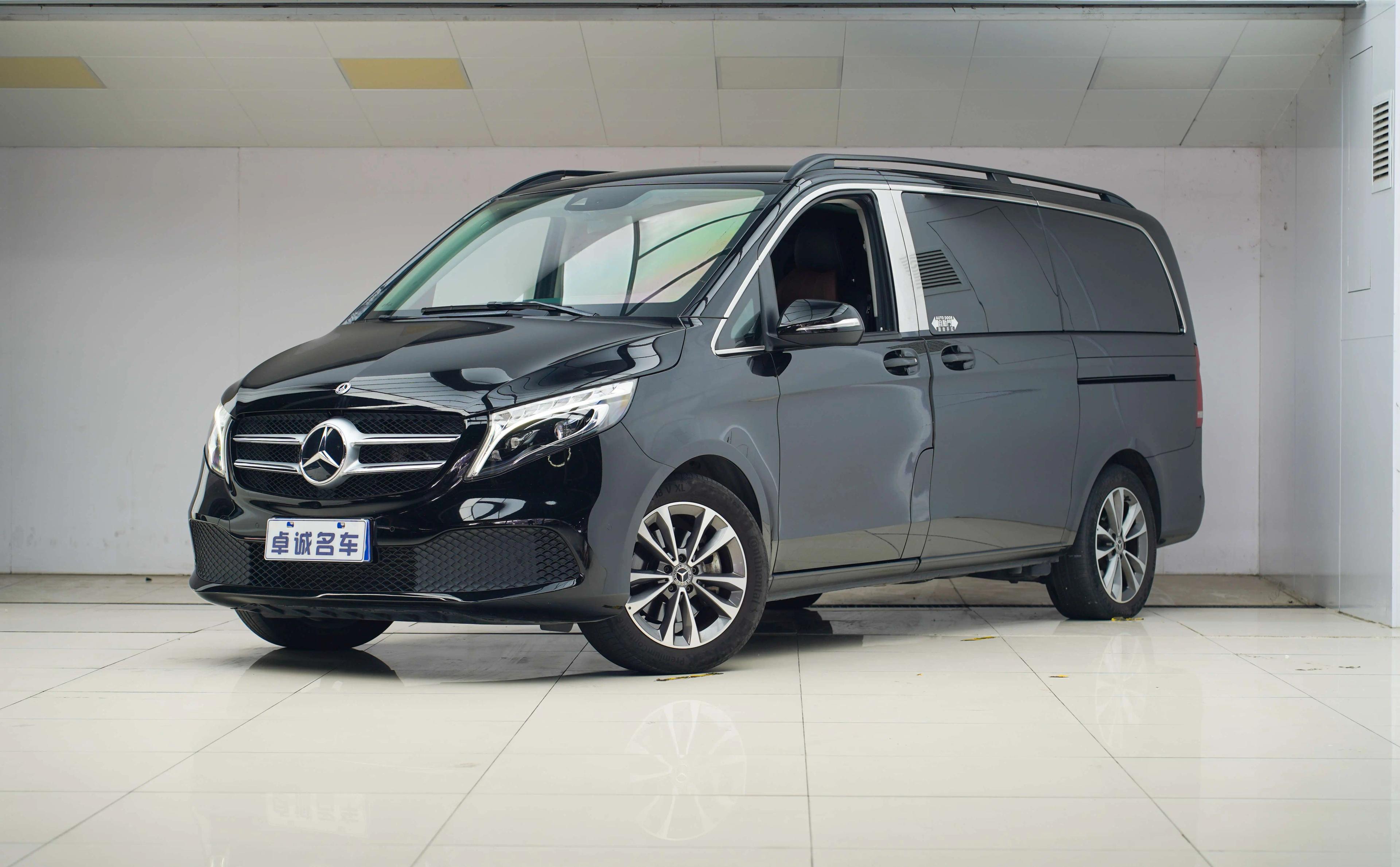 Mercedes-Benz Mercedes Benz V Class 2021 г. 40035 км.