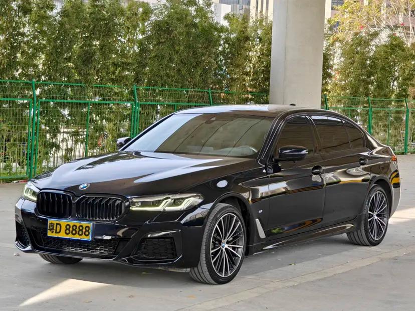 BMW 5 Series 2022 г. 72127 км.