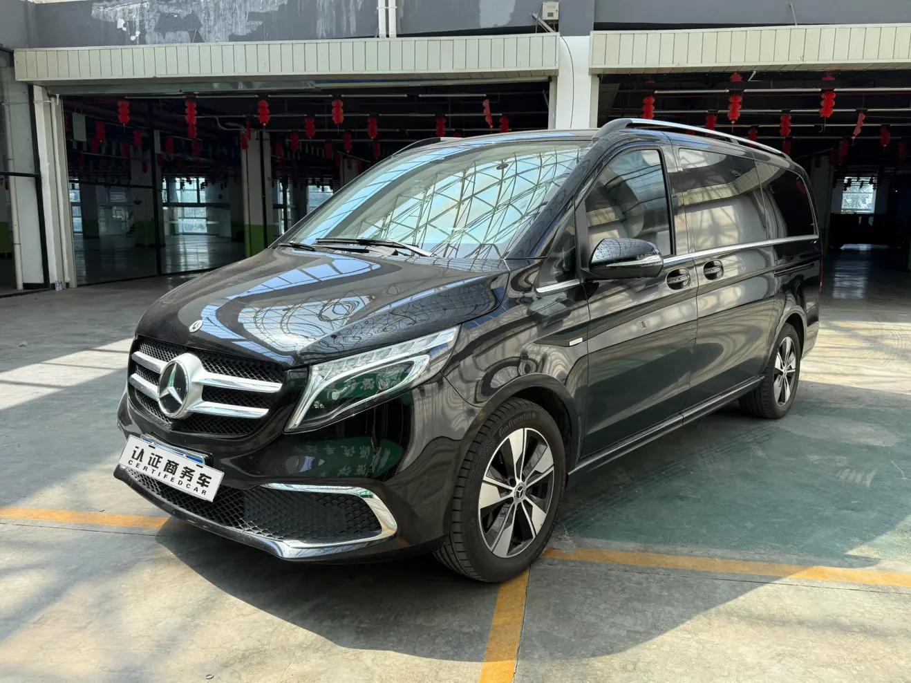 Mercedes-Benz Mercedes Benz V Class 2021 г. 60066 км.