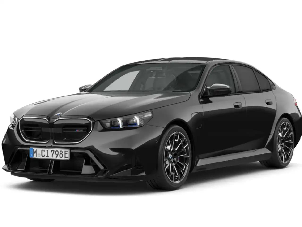 BMW M5 2024 г.