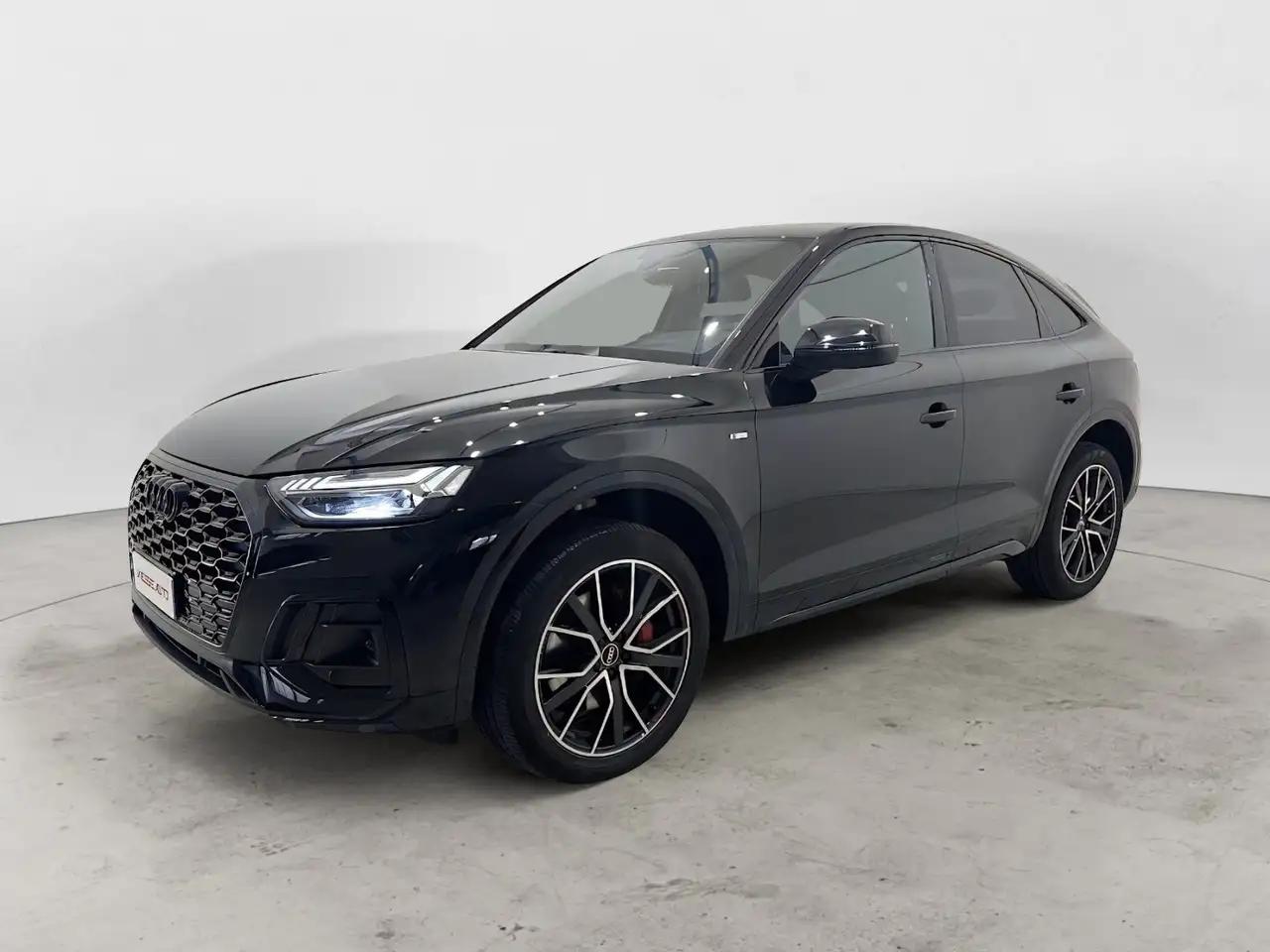 Audi Q5 2023 г. 42115 км.