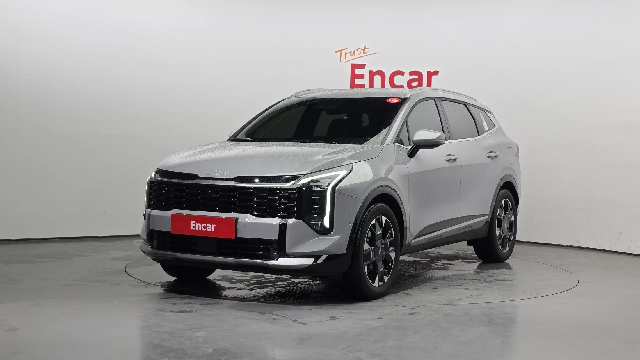 Kia Sportage Gasoline 1.6 Turbo 2WD Signature, 2025 г. 7076 км.