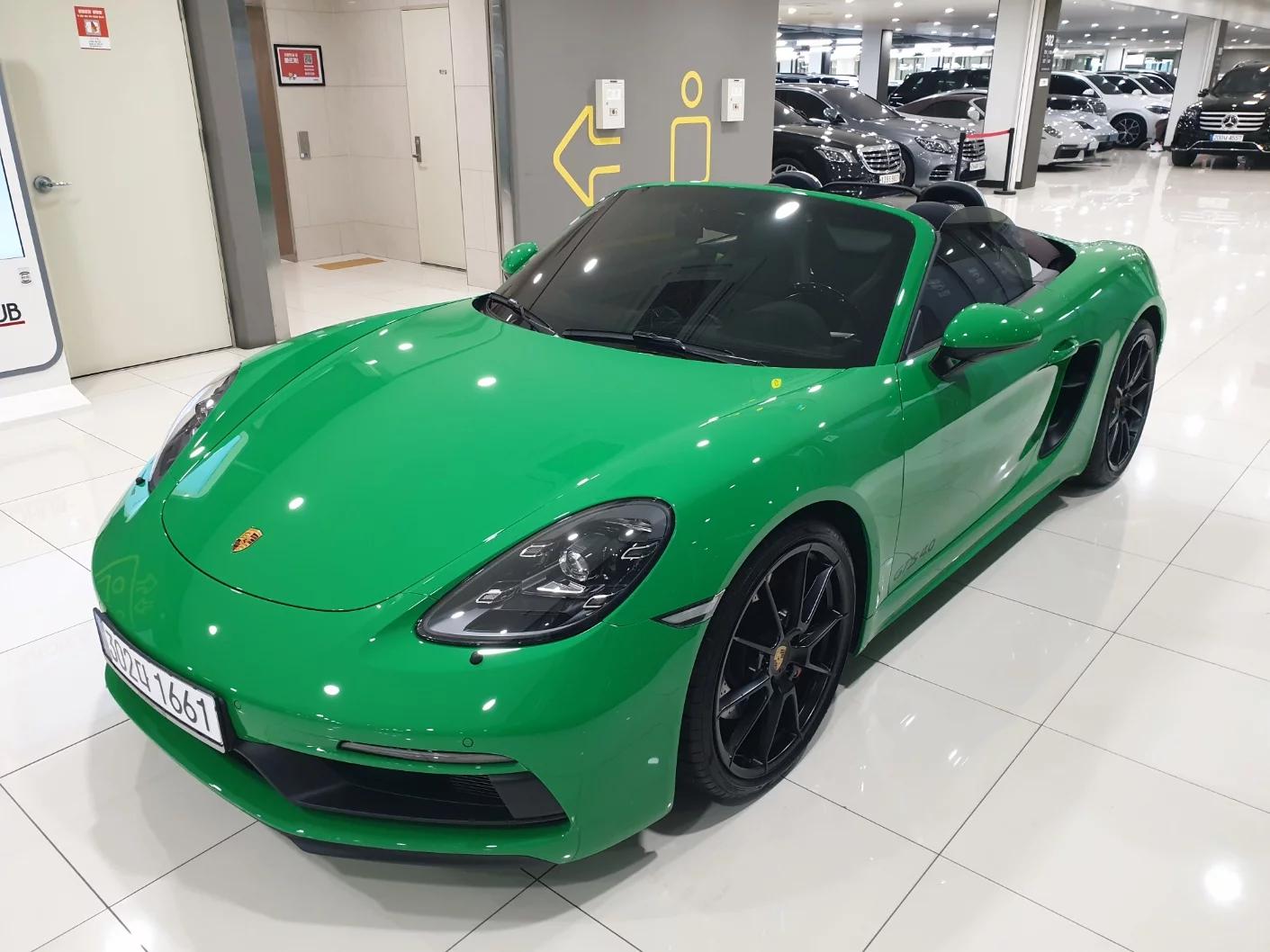 Porsche BOXSTER 4.0 GTS, 2023 г. 1852 км.