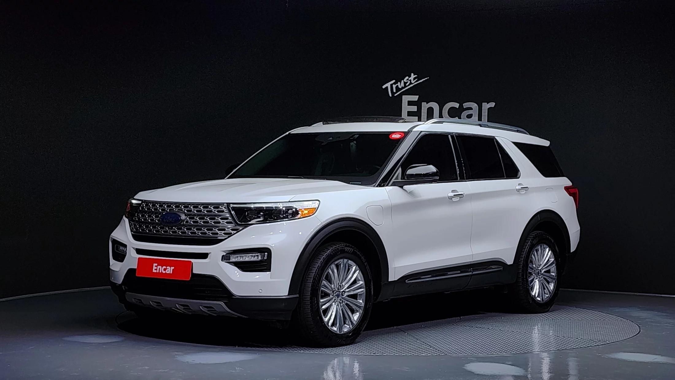 Ford EXPLORER 3.0 PHEV, гибрид, 2021 г. 132965 км.
