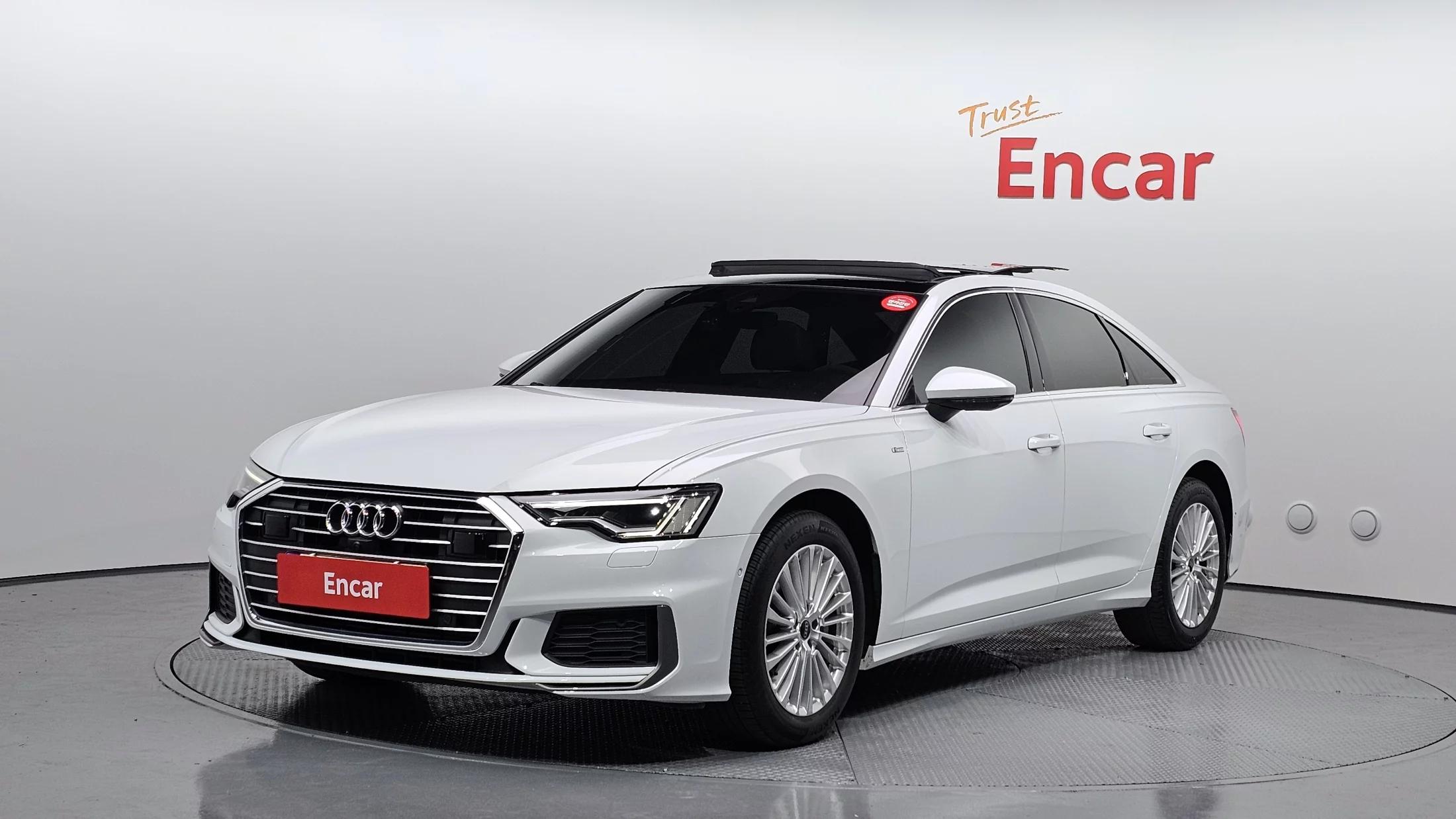 Audi A6 45 TFSI Premium, 2021 г. 37726 км.