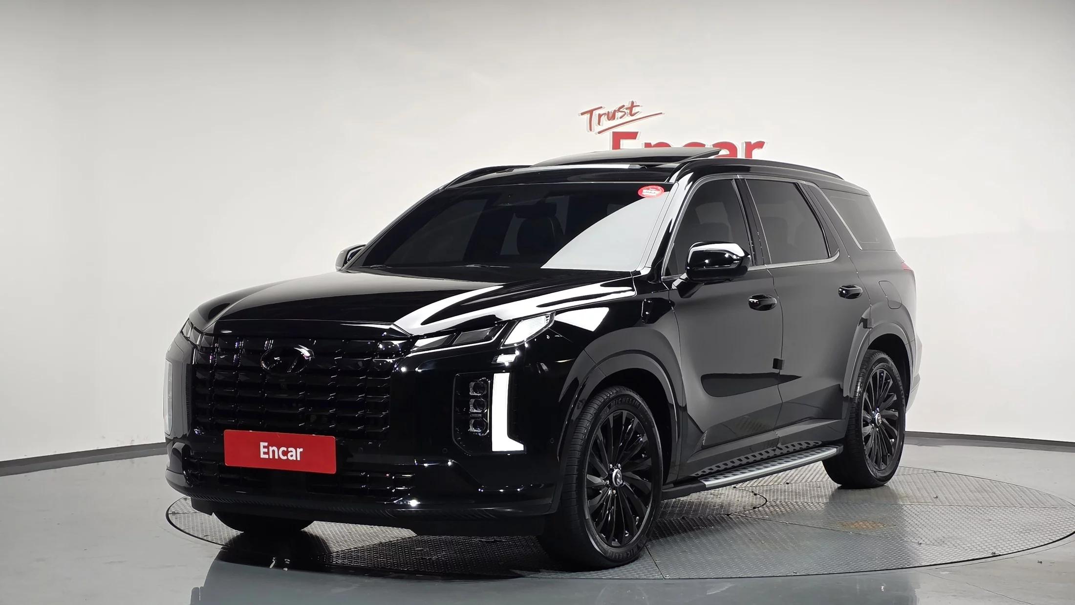 Hyundai Palisade Diesel 2.2 4WD Calligraphy Black Edition, 2023 г. 45045 км.