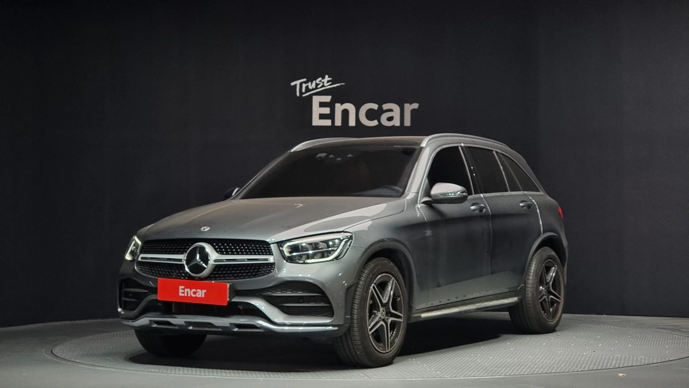 Mercedes-Benz GLC-Class GLC300 4MATIC, 2022 г. 29490 км.