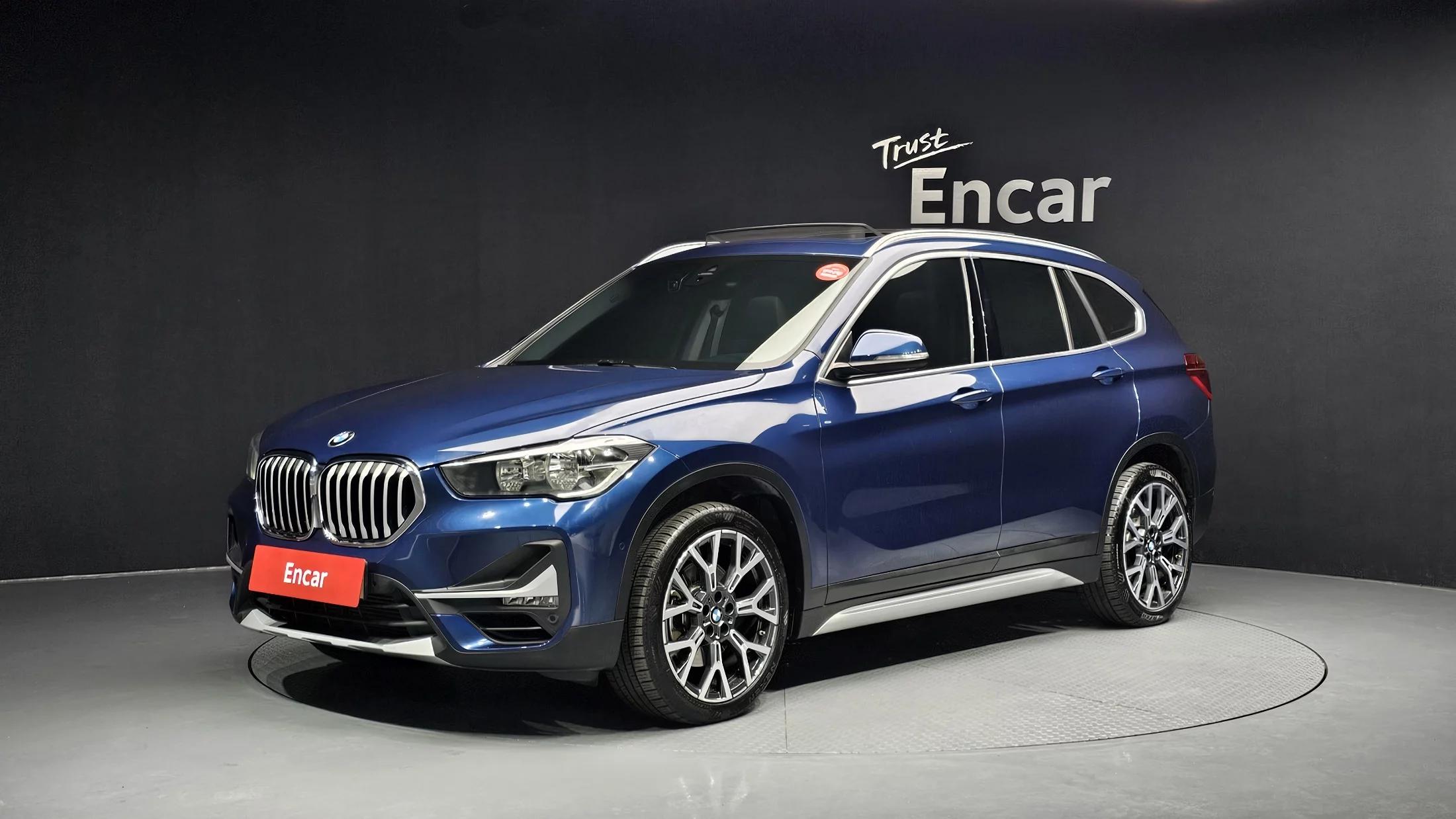BMW X1 xDrive 20i xLine, 2022 г. 50387 км.