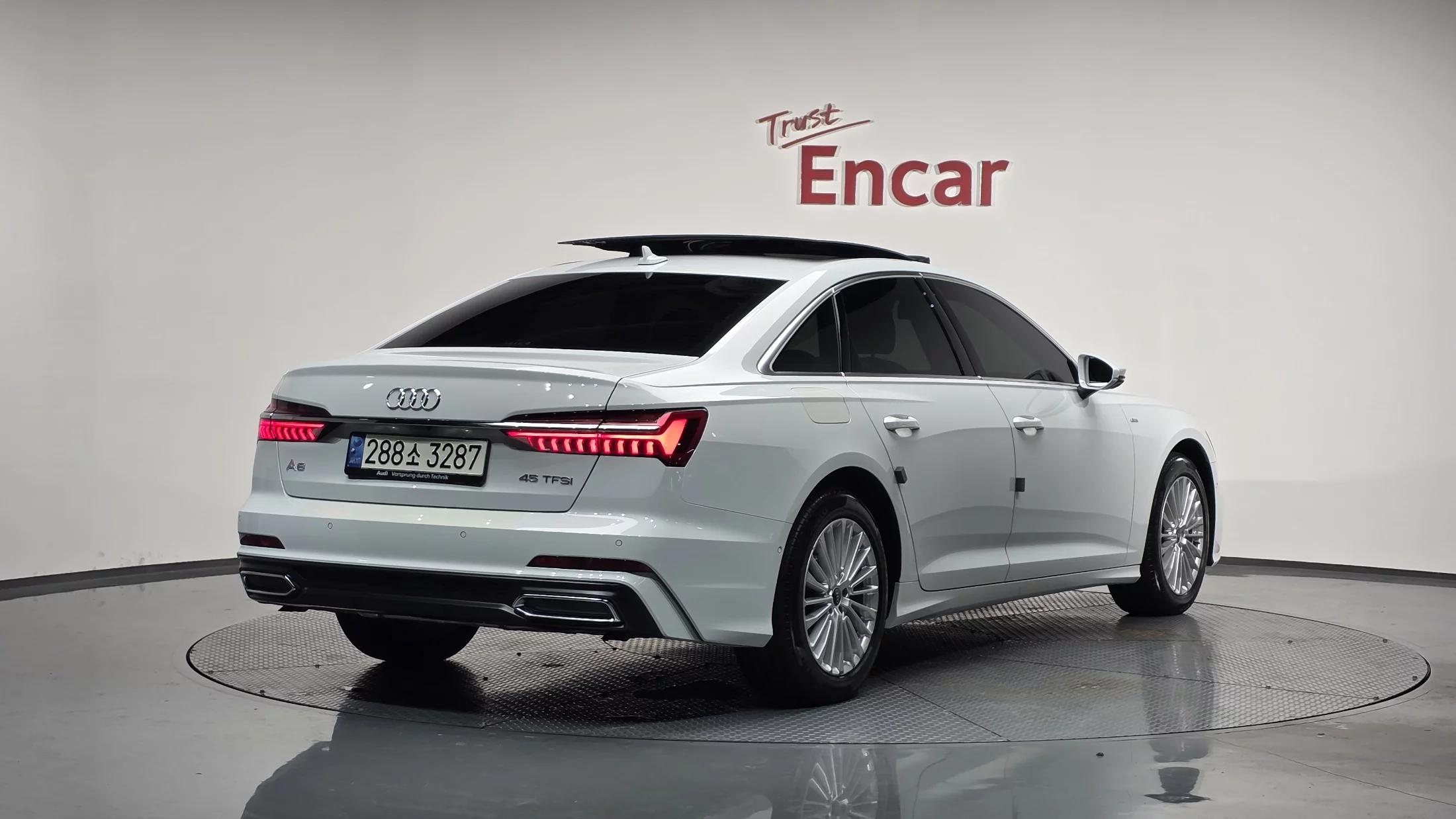 Audi A6 45 TFSI Premium, 2021 г. 34444 км.