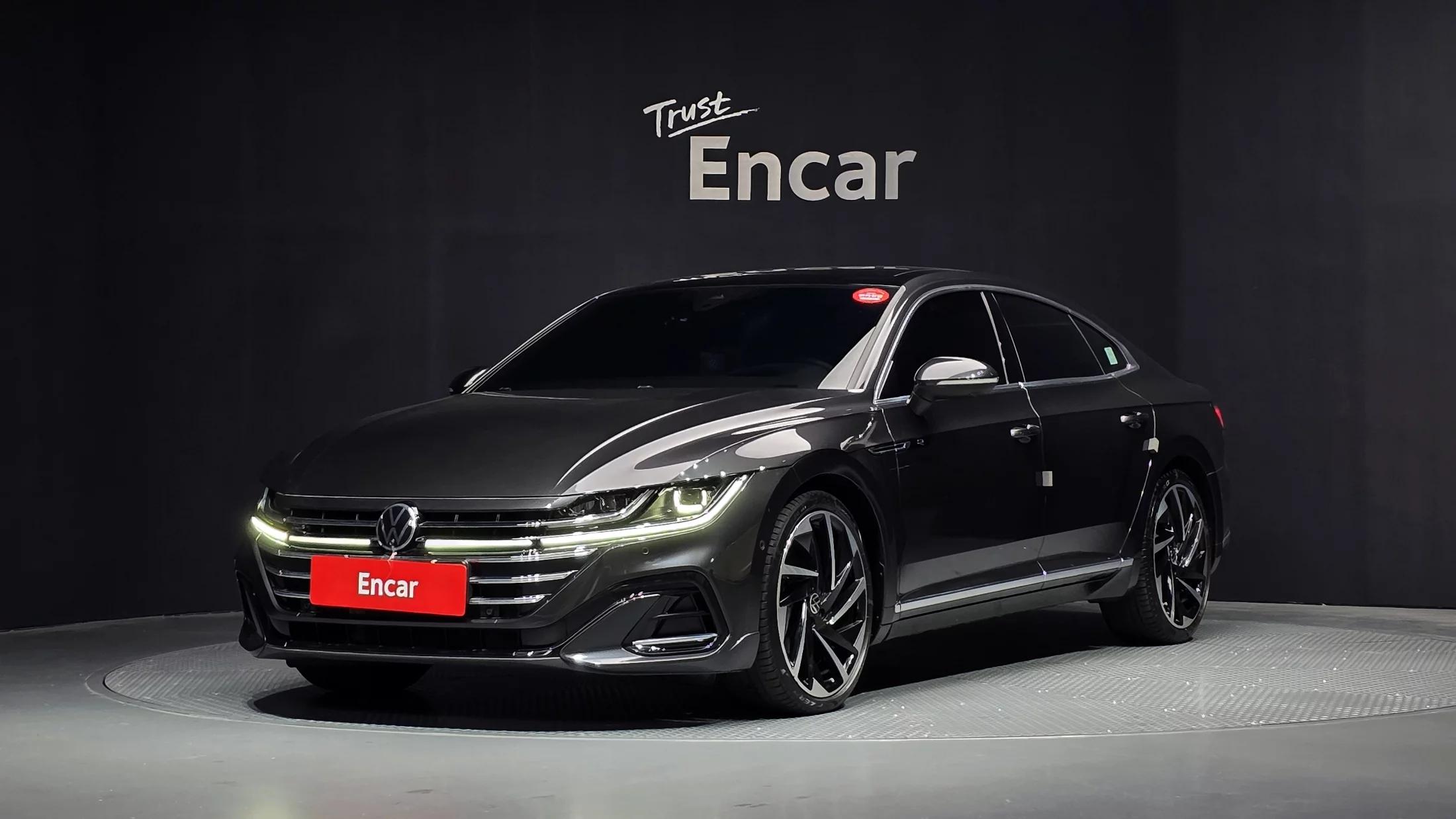Volkswagen ARTEON 2.0 TDI R-LIINE 4Motion, 2022 г. 50582 км.