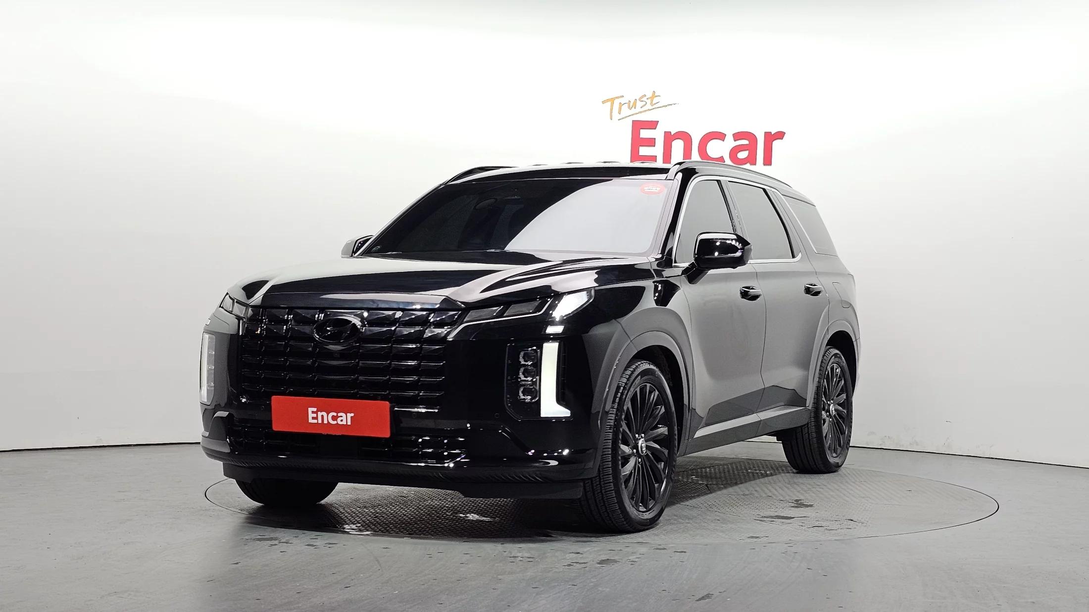 Hyundai Palisade Diesel 2.2 4WD Calligraphy Black Edition, 2023 г. 22379 км.