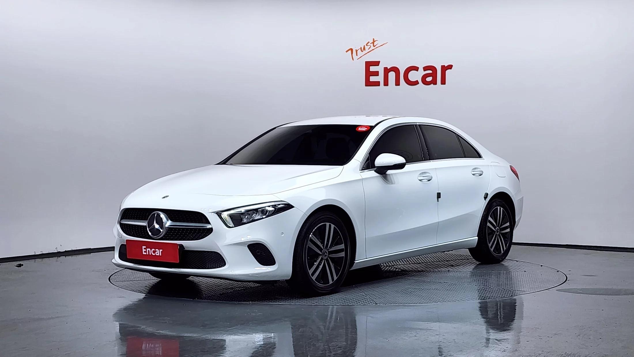 Mercedes-Benz A-Class A220 Sedan, 2022 г. 41935 км.
