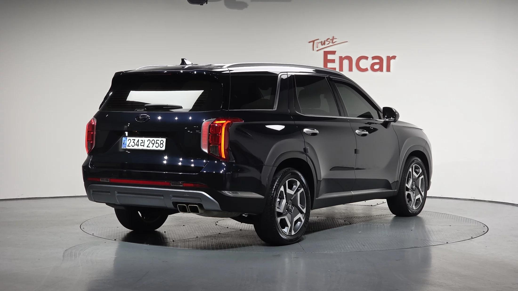Hyundai Palisade Diesel 2.2 2WD Le Blanc, 2023 г. 51714 км.