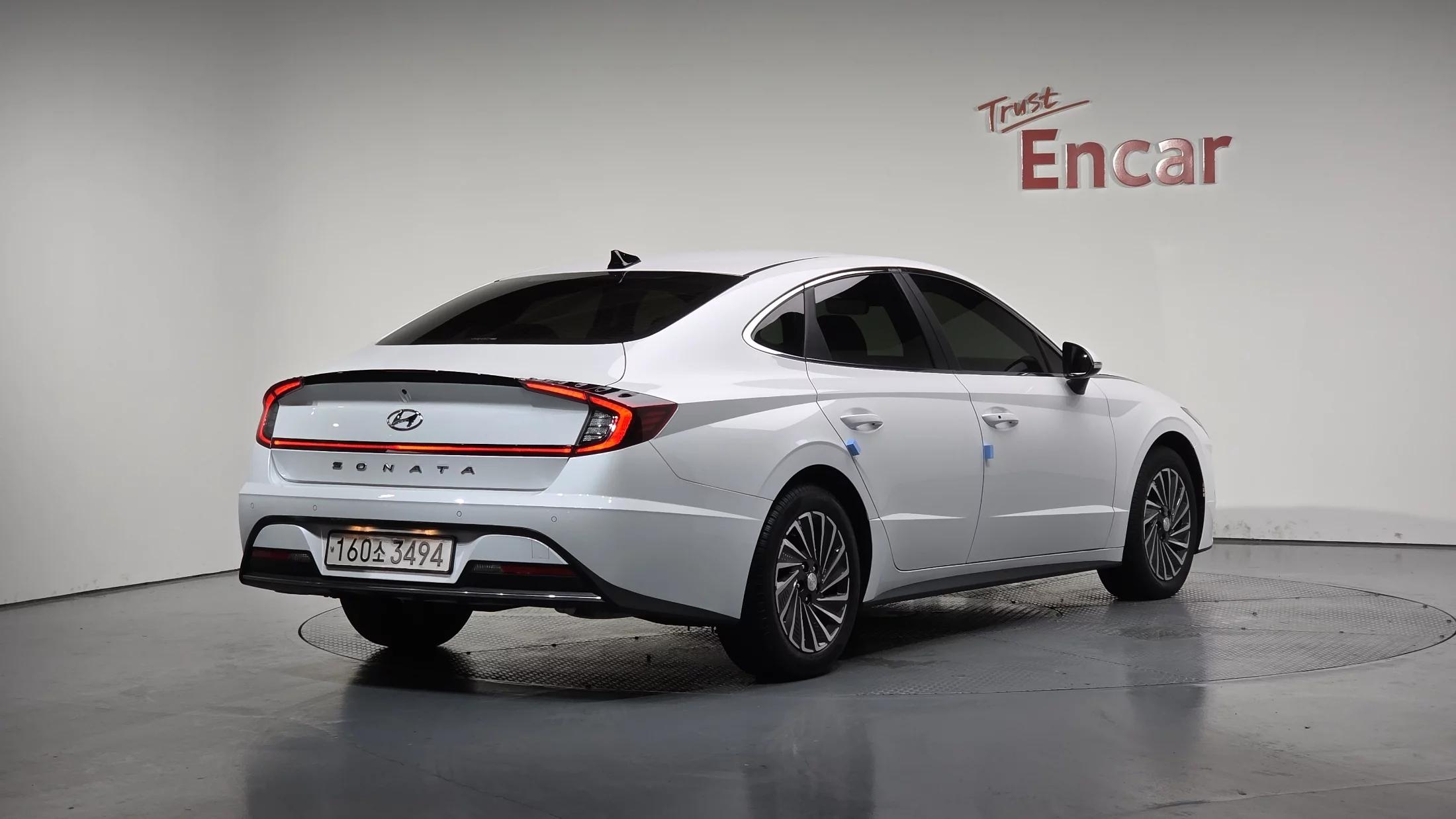 Hyundai Sonata Premium Plus, гибрид, 2022 г. 34935 км.