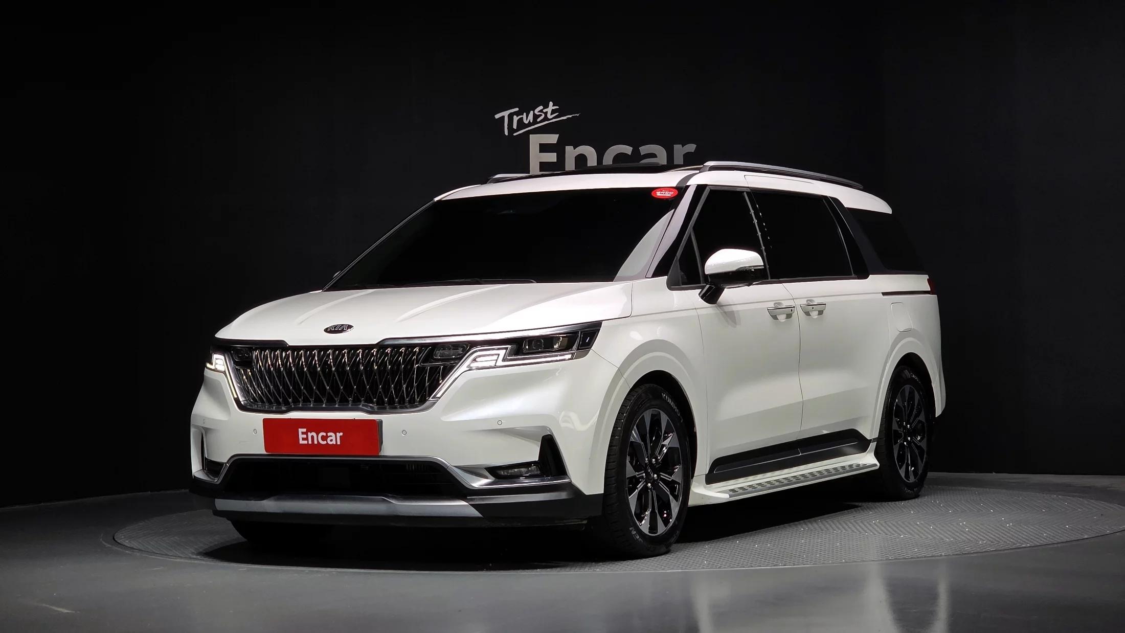 Kia Carnival 9-Seater Signature, 2021 г. 50272 км.