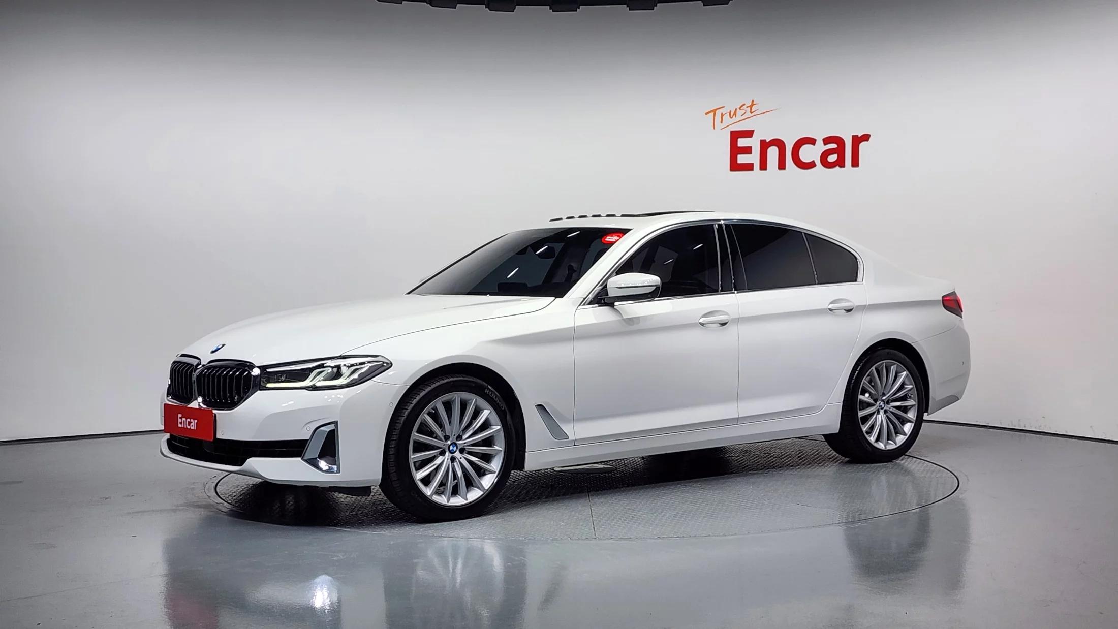 BMW 5-Series 530i xDrive Luxury, 2023 г. 63056 км.