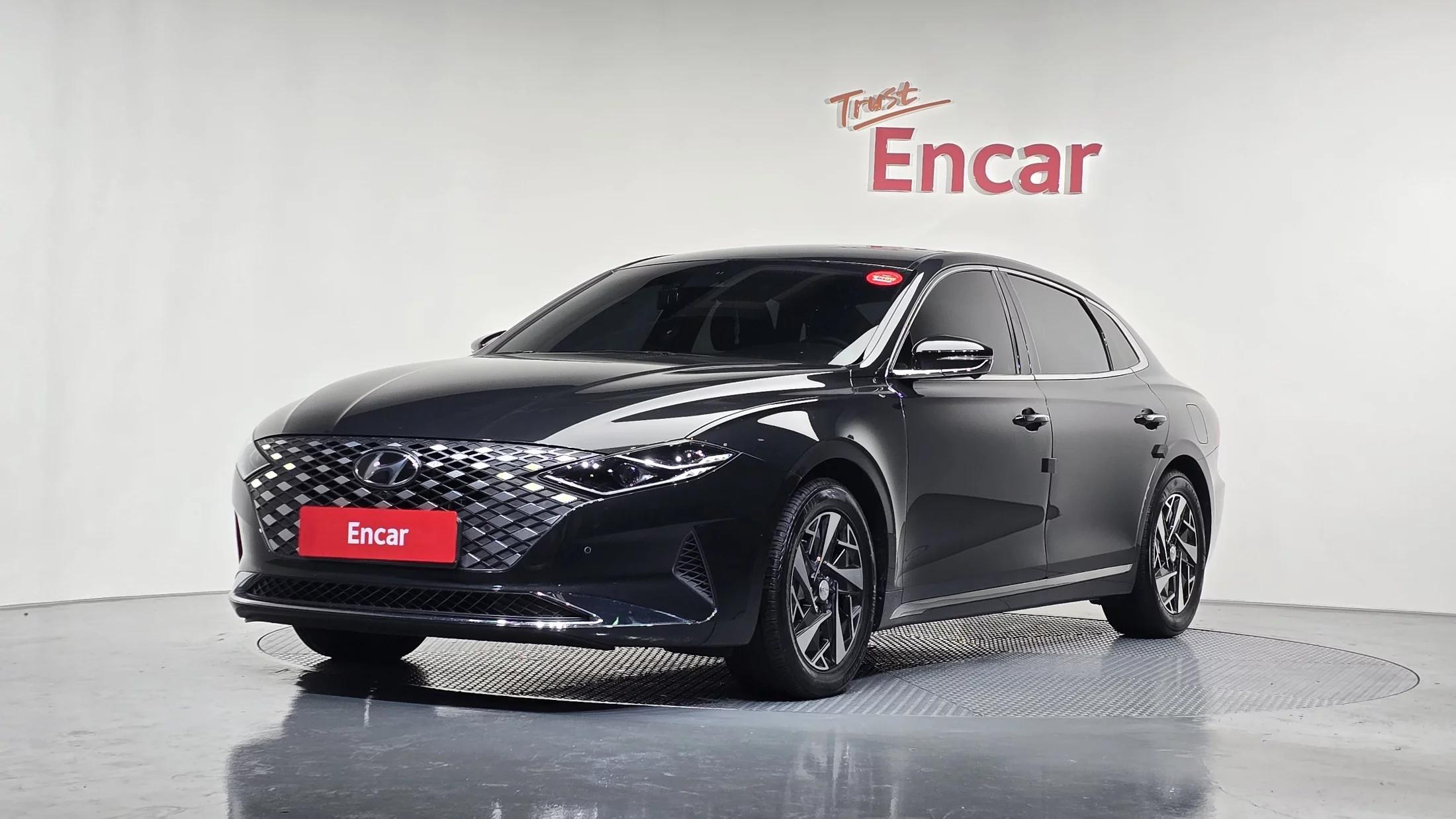 Hyundai Grandeur Le Blanc, гибрид, 2021 г. 82576 км.
