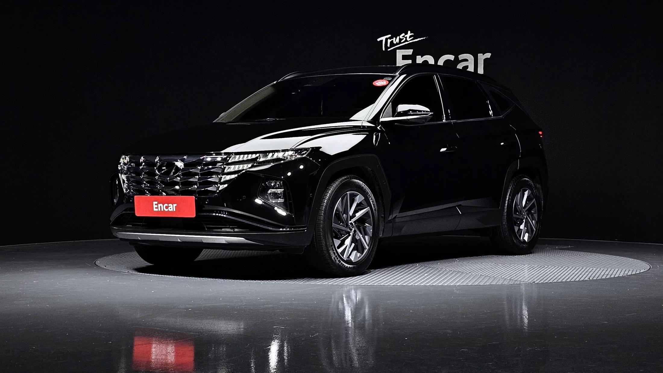 Hyundai Tucson Inspiration 2WD, гибрид, 2022 г. 52612 км.