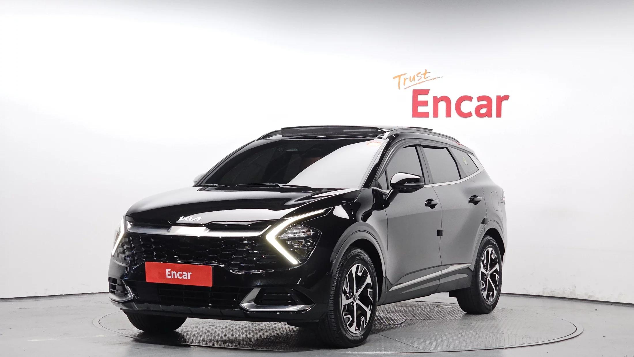 Kia Sportage Signature 2WD, гибрид, 2021 г. 36493 км.
