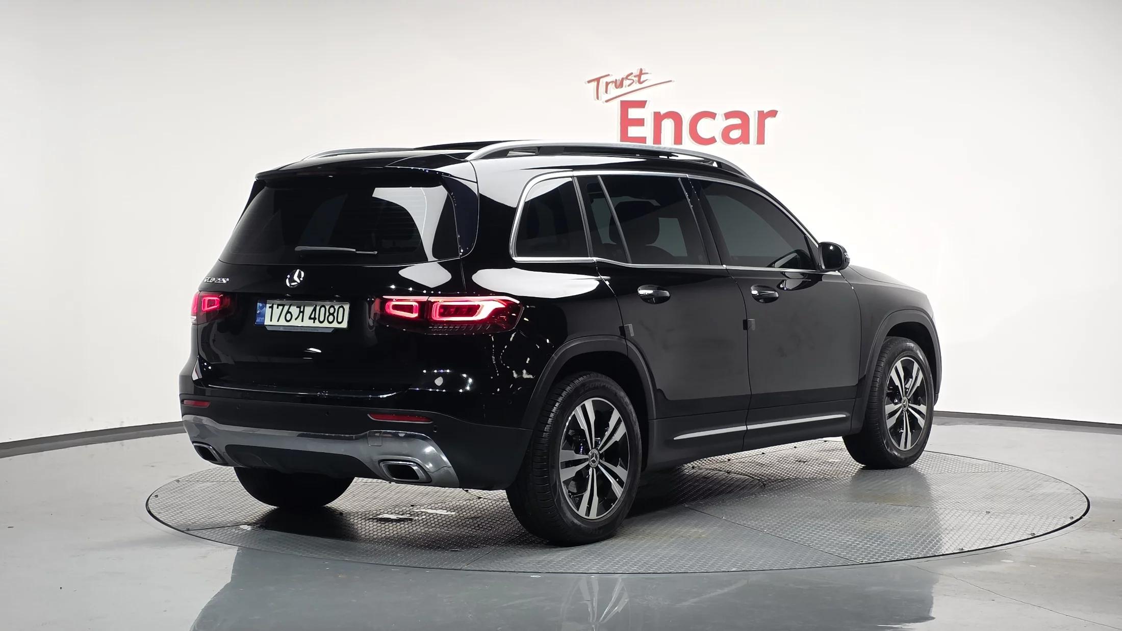 Mercedes-Benz GLB-Class GLB220, 2021 г. 62992 км.