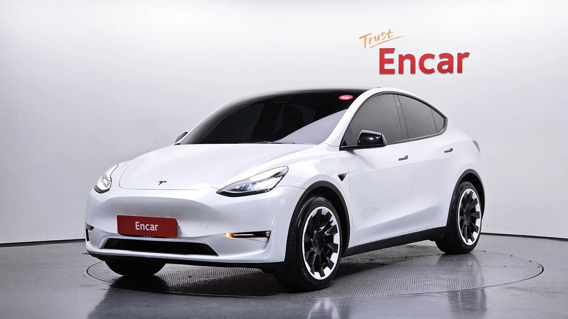 Tesla Model Y Long Range, электромобиль, 2021 г. 121689 км.